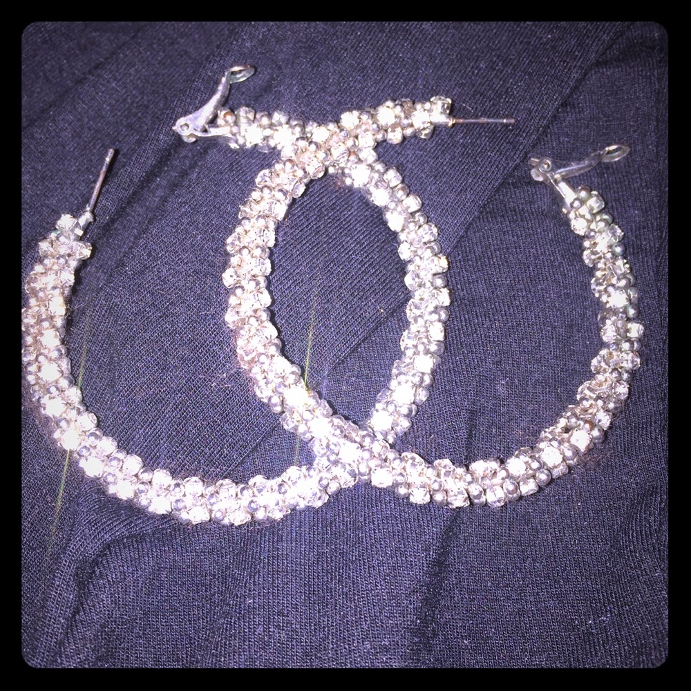 🌻 Sparkling earrings